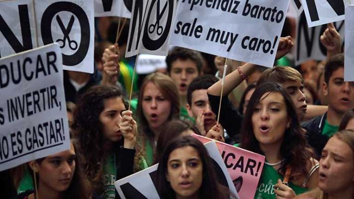 Informe Semanal - Huelga en las aulas