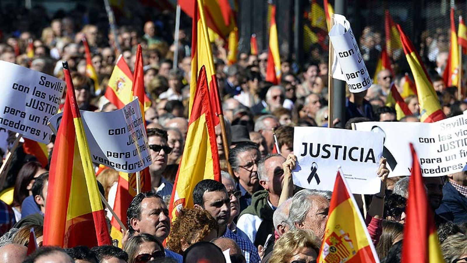 Telediario 1: Manifestación de la AVT  | RTVE Play