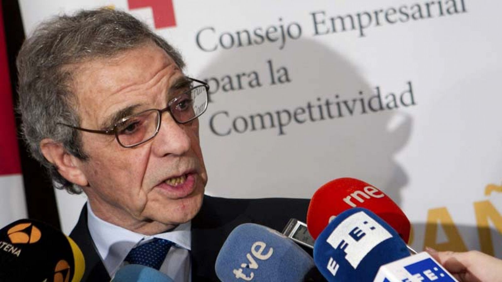 Telediario 1: España volverá a crear empleo en la segunda mitad del año que viene, según César Alierta | RTVE Play