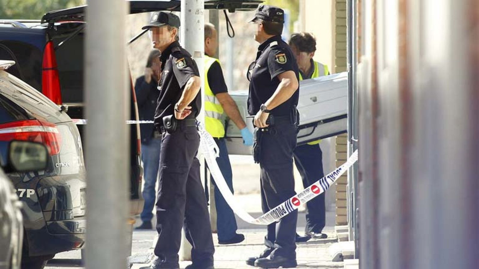 Un hombre mata presuntamente a su mujer y a su hijo de 10 años y luego se suicida, en Castellón