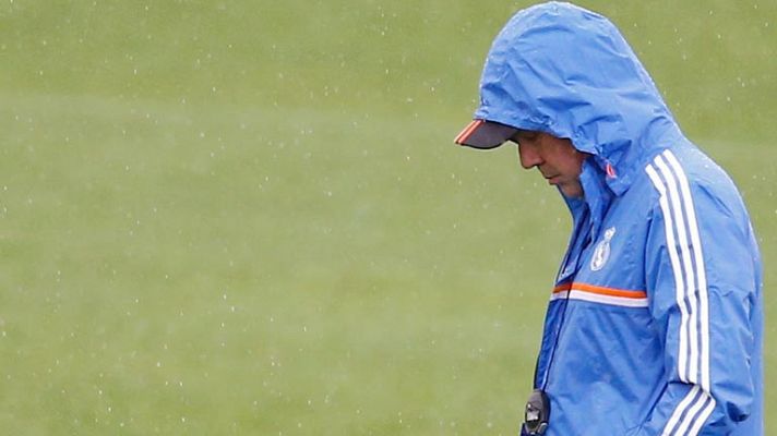 Telediario 1 - Ancelotti, en crisis