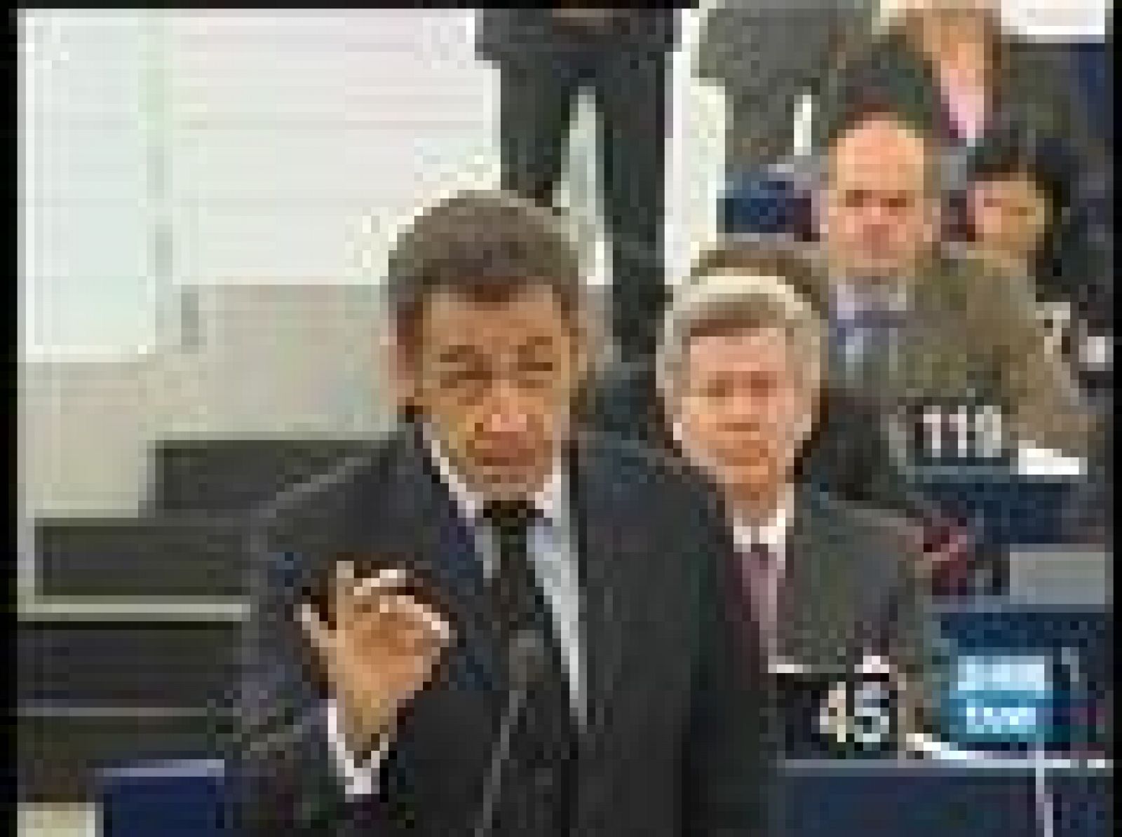 Nicolás Sarkozy, presidente de turno de la UE, en un discurso ante el Parlamento Europeo
