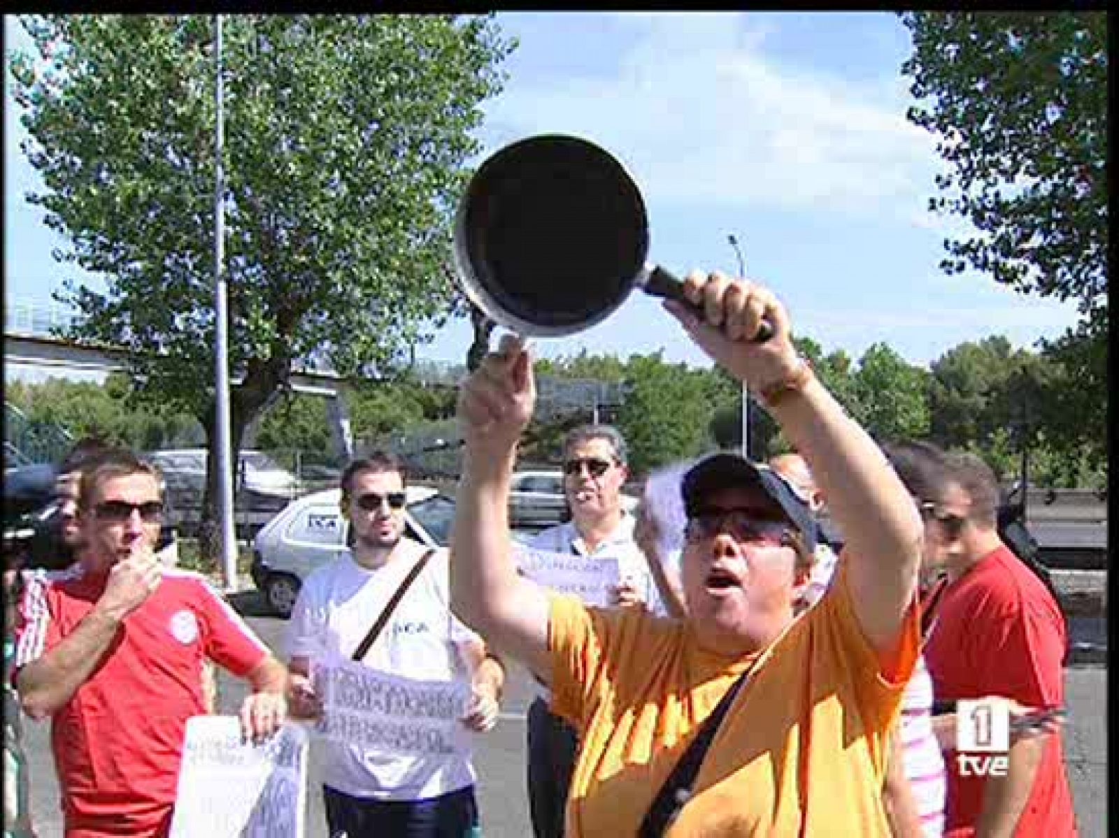 Más de 30.000 personas se han examinado esta semana para ser profesores de autoescuela - Ciencia y tecnología en Rtve.es | Ver