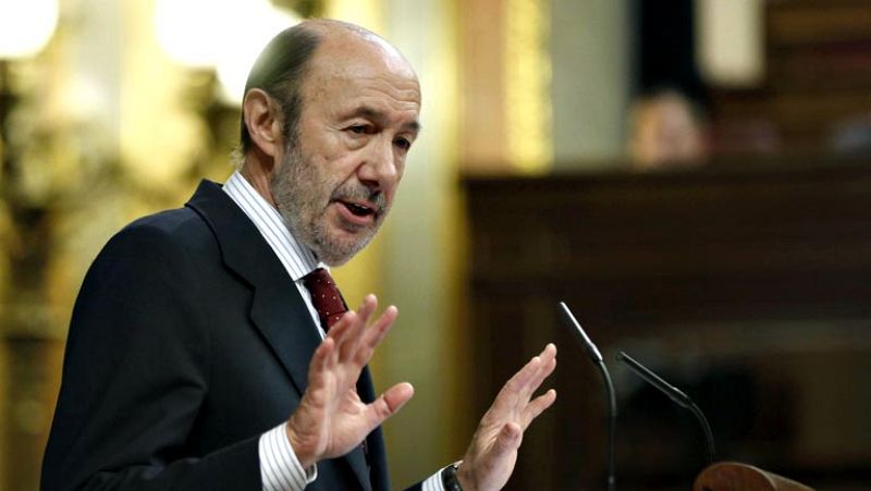 Rubalcaba a Rajoy sobre la LOMCE: "Si se han quedado tan solos algo estará mal"