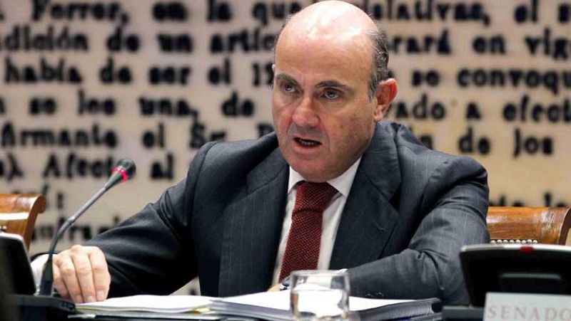De Guindos admite que la recuperación de la economía española es "débil"