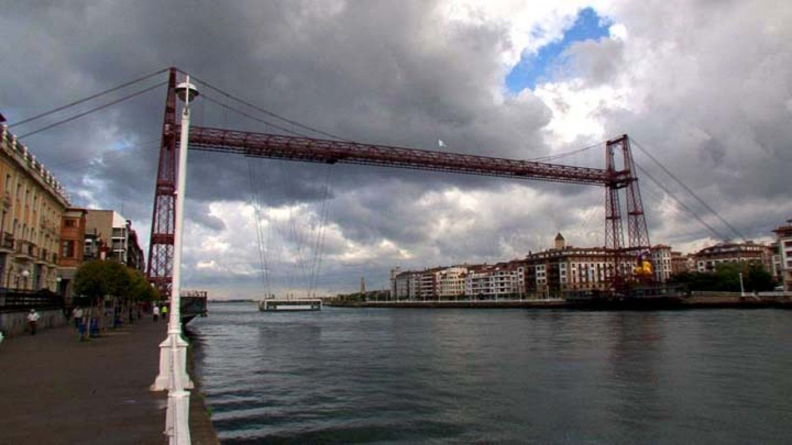 Comando actualidad - Patrimonio de la Humanidad - El puente-trasbordador que une Getxo  y Portugalete