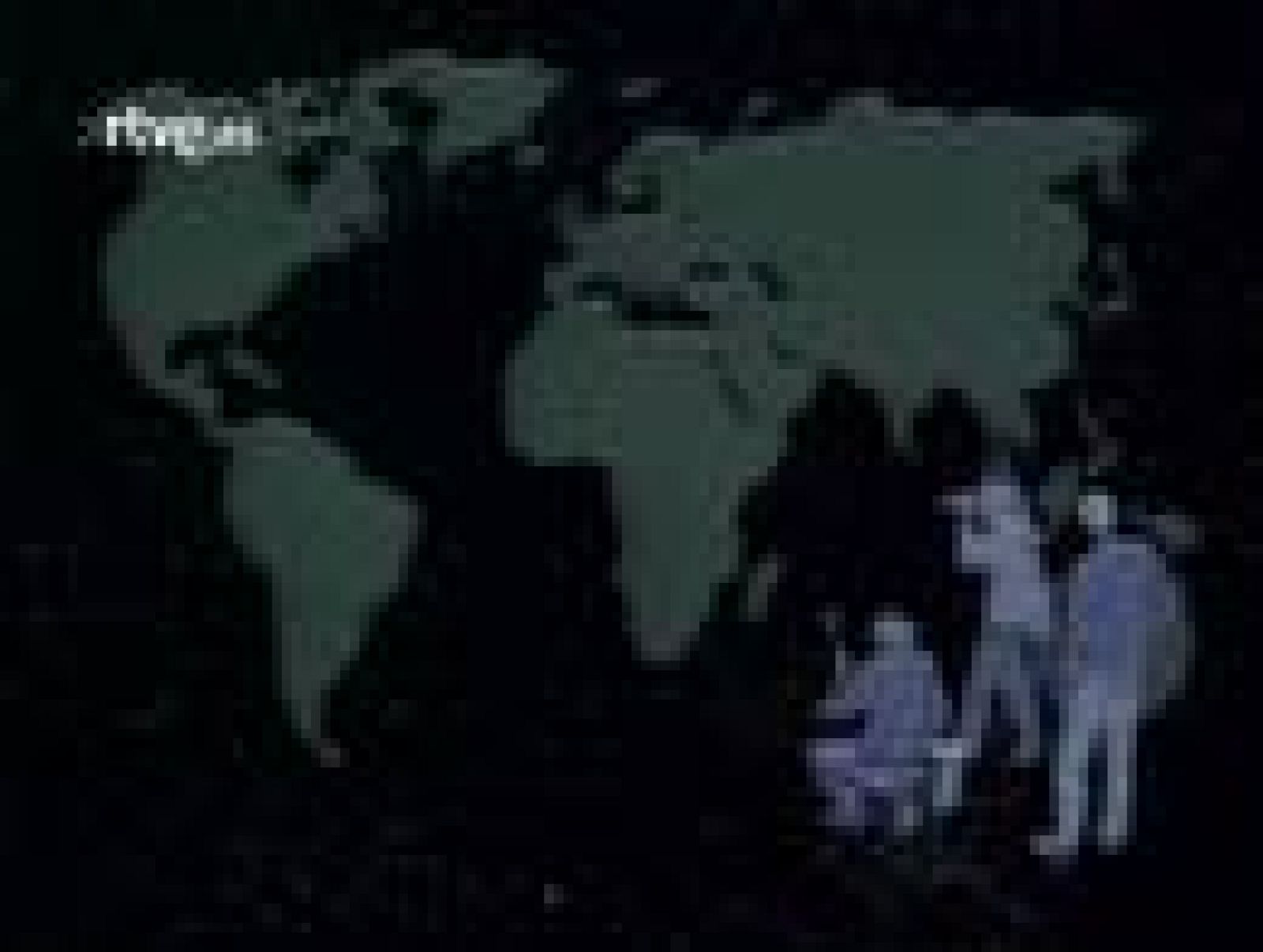 Reportaje sobre la ofensiva de la guerrilla salvadoreña contra la capital del país y el asesinato de Ellacuría y otros jesuítas españoles. 