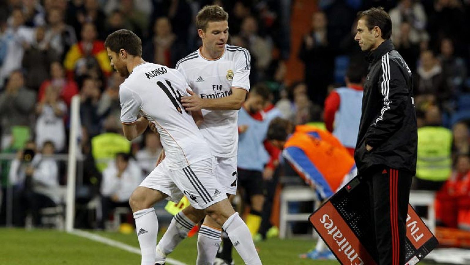 Real Madrid 73 Sevilla FC Jornada 11 Xabi Alonso