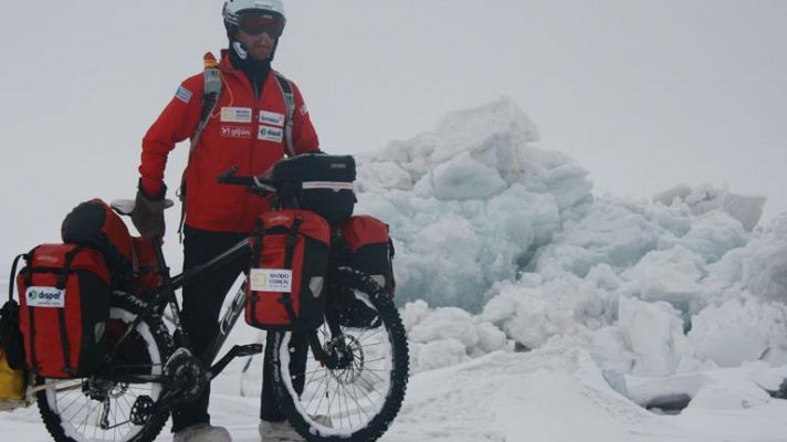 'Juan sin Miedo', el aventurero ciclista