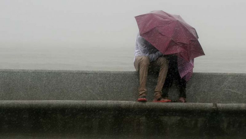 Lluvias y viento en Galicia, y fuertes precipitaciones en Menorca