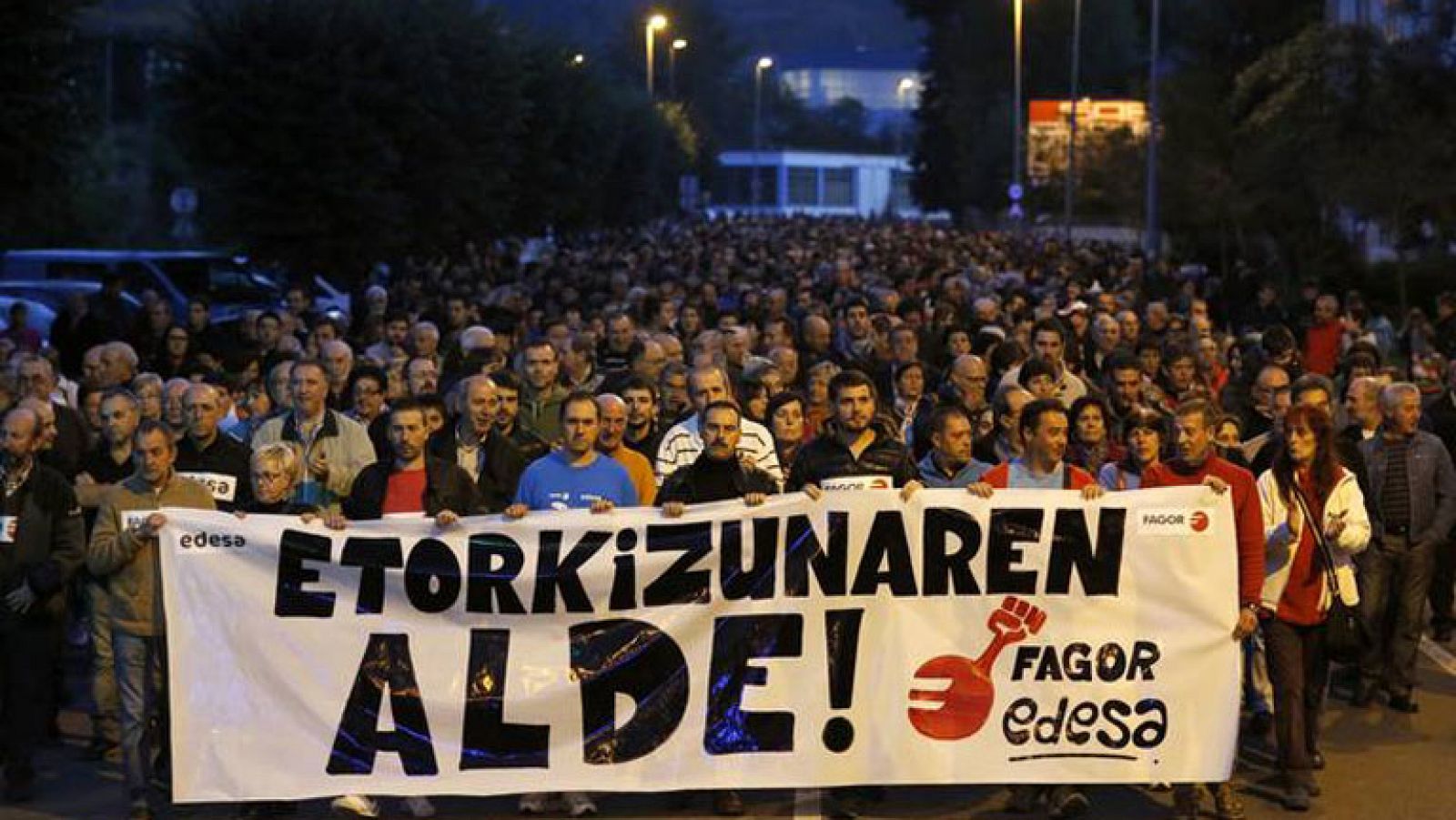 Telediario 1: Manifestación en Arrasate por Fagor | RTVE Play
