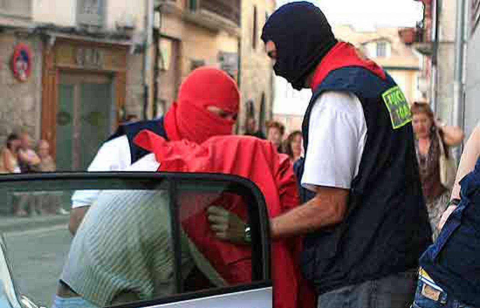 El presunto asesino de la joven guipuzcoana que apareció muerta el pasado lunes en Navarra ha pasado a disposición judicial. (11/07/08)