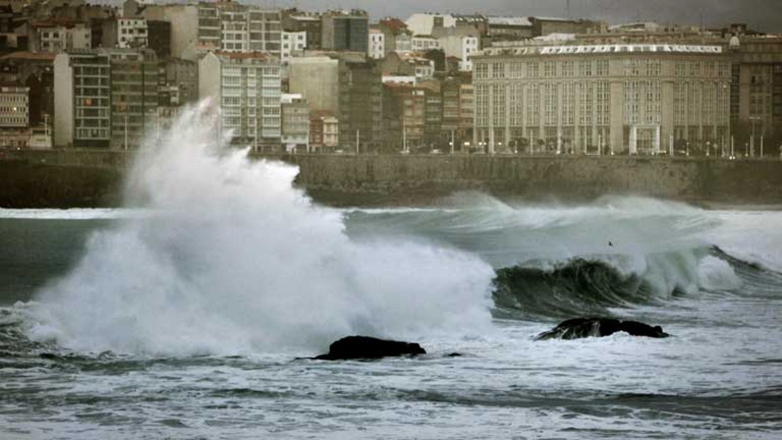 El tiempo: Nuboso en general en todo el extremo norte peninsular | RTVE Play