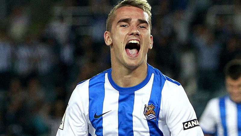 El buen momento de Antoine Griezmann es la esperanza de los seguidores de la Real Sociedad, que llenarán este martes Anoeta en la visita del Manchester United al estadio donostiarra.