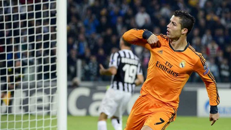 El delantero del Real Madrid Cristiano Ronaldo ha empatado ante la Juventus de Turín en el minuto 52 de juego. El portugués recibió un pase previo de Benzema.