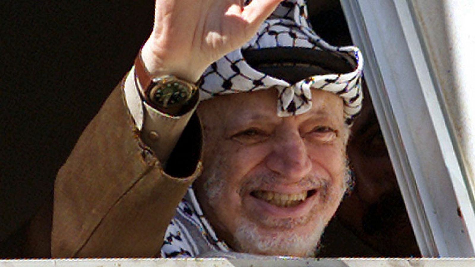 Telediario 1: Los forenses suizos apuntan al envenenamiento con polonio en la muerte de Arafat | RTVE Play