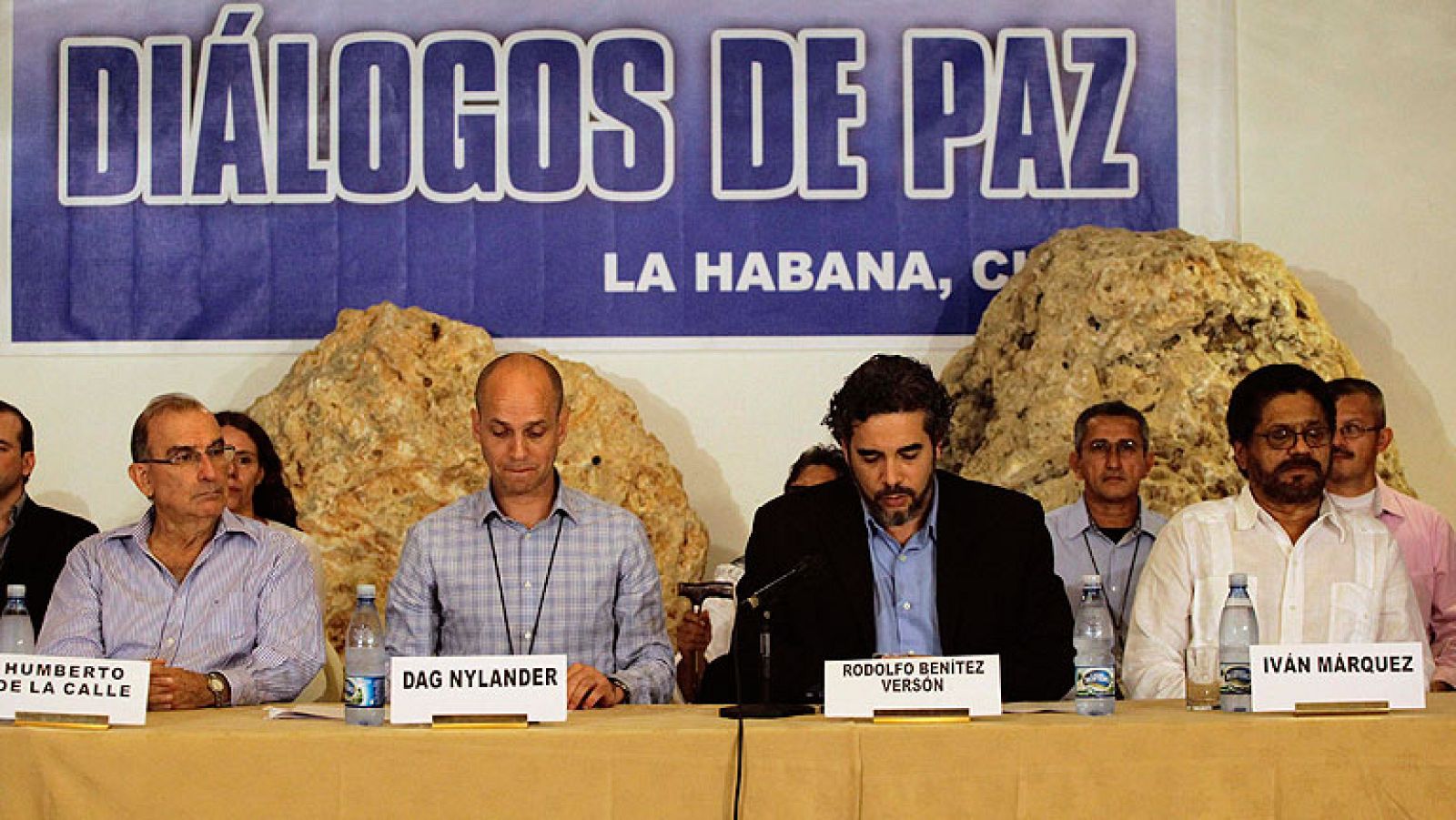 Colombia y las FARC llegan a otro acuerdo, sobre la participación política de los guerrilleros