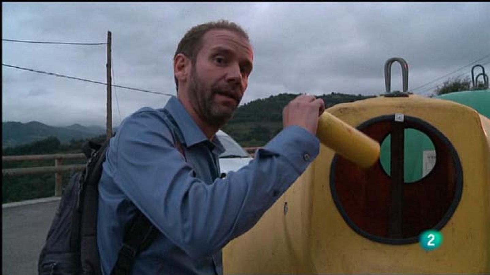 Para Todos La 2 -  La huella ecológica : Reciclar las latas