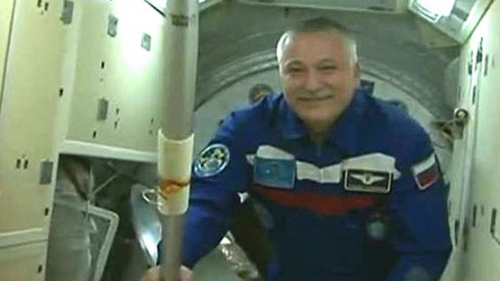 La antorcha de Sochi 2014 llega al espacio