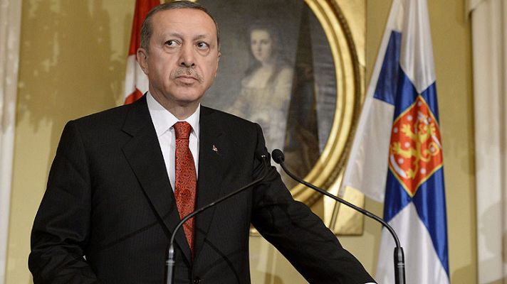 Telediario 1 - Medidas controvertidas