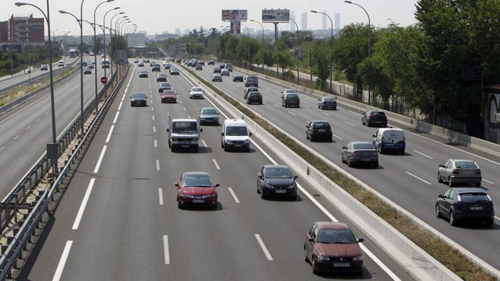 Cuatro de cada cien partes que pasan los conductores a sus seguros son falsos