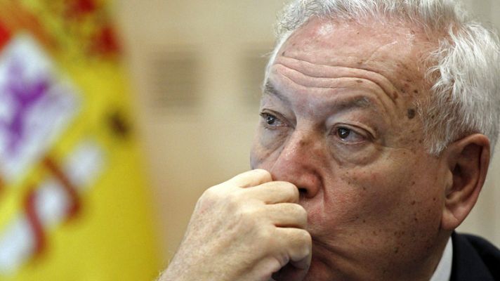 Informativo 24h - Margallo insiste en que no tienen "pruebas" que aseguren que se ha investigado a Rajoy