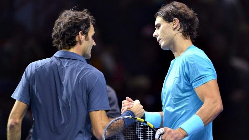 El español Rafael Nadal se clasificó hoy para la final de la Copa de Maestros en Londres al imponerse al suizo Roger Federer por 7-5 y 6-3, en una hora y 19 minutos.