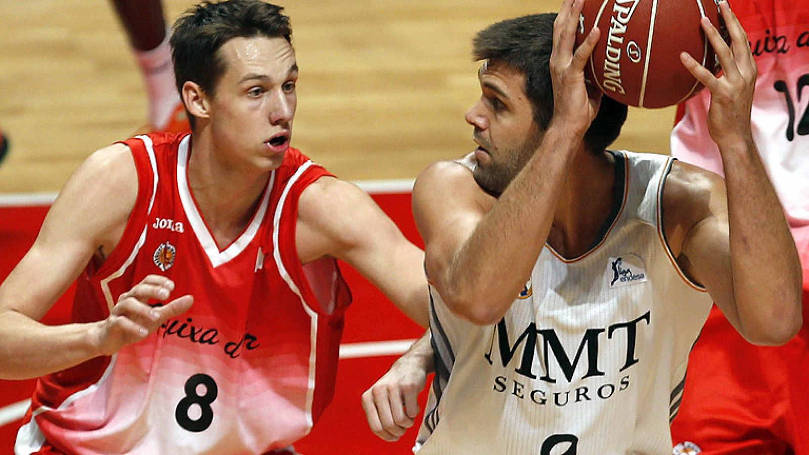 Baloncesto en RTVE: Real Madrid 111-63 Bruixa D'Or | RTVE Play