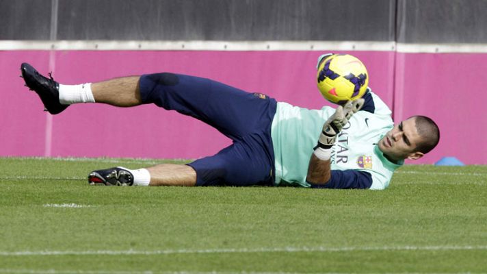 Telediario 1 - Valdés: "Para mi, Messi es Dios"