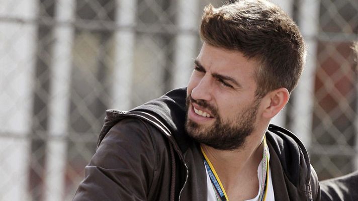 Telediario 1 - Piqué: "Messi está para luchar el Balón de Oro"