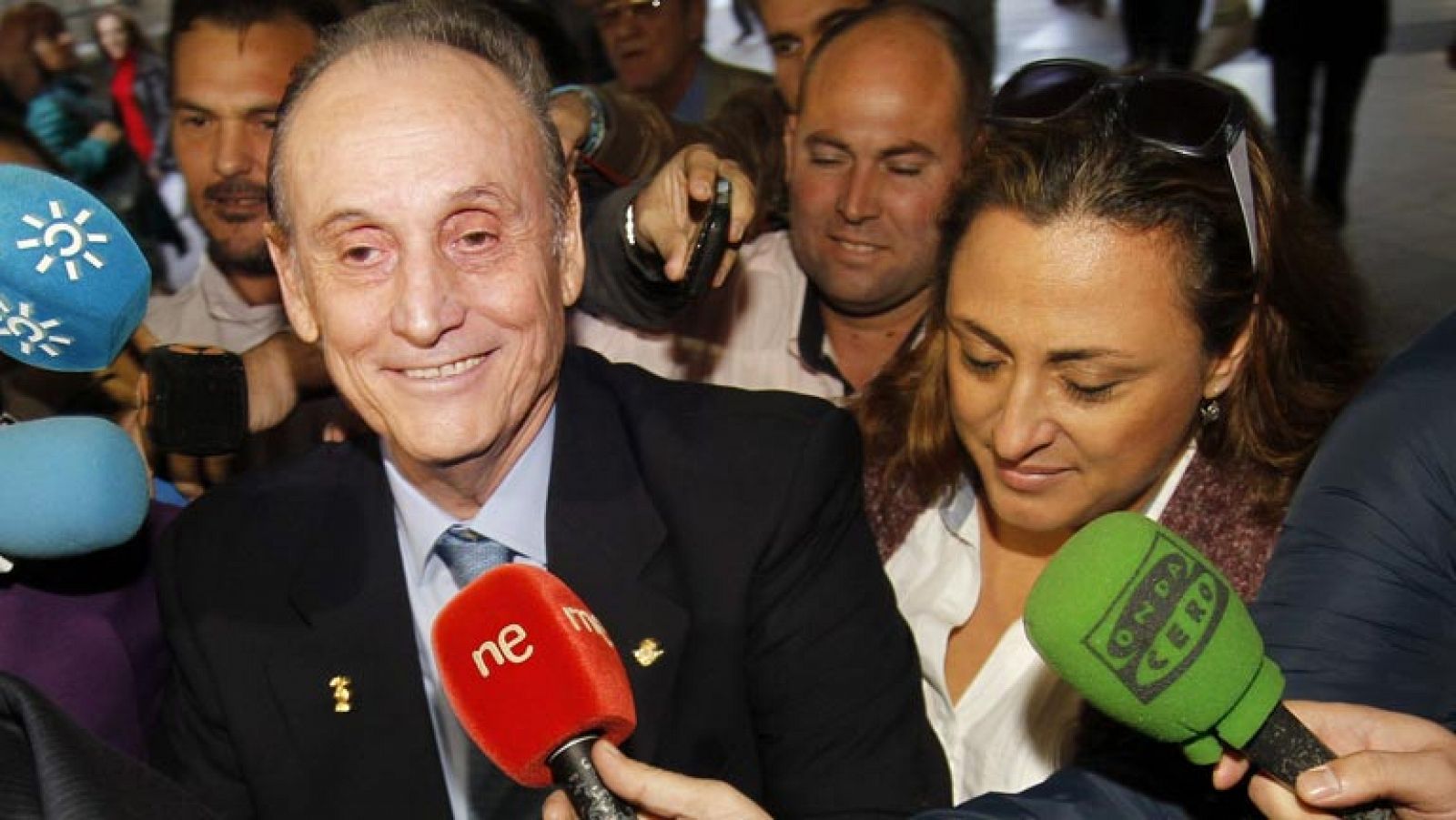 Telediario 1: Lopera, acusado de lucrarse a costa del Betis | RTVE Play