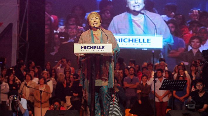 Chile cierra la campaña electoral con Bachelet como favorita