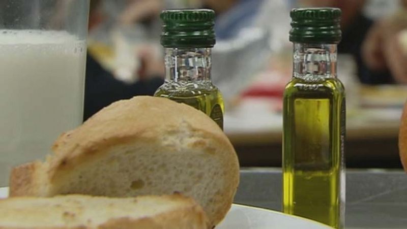 Los hosteleros estarán obligados a servir el aceite en monodosis 