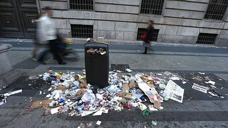 Las empresas de limpieza de Madrid presentan a los sindicatos una nueva oferta - Informativo 24h | Ver