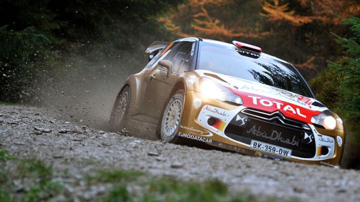 Telediario 1 - Kubica y Hirvonen sufren un accidente sin consecuencias en el Rally de Gales