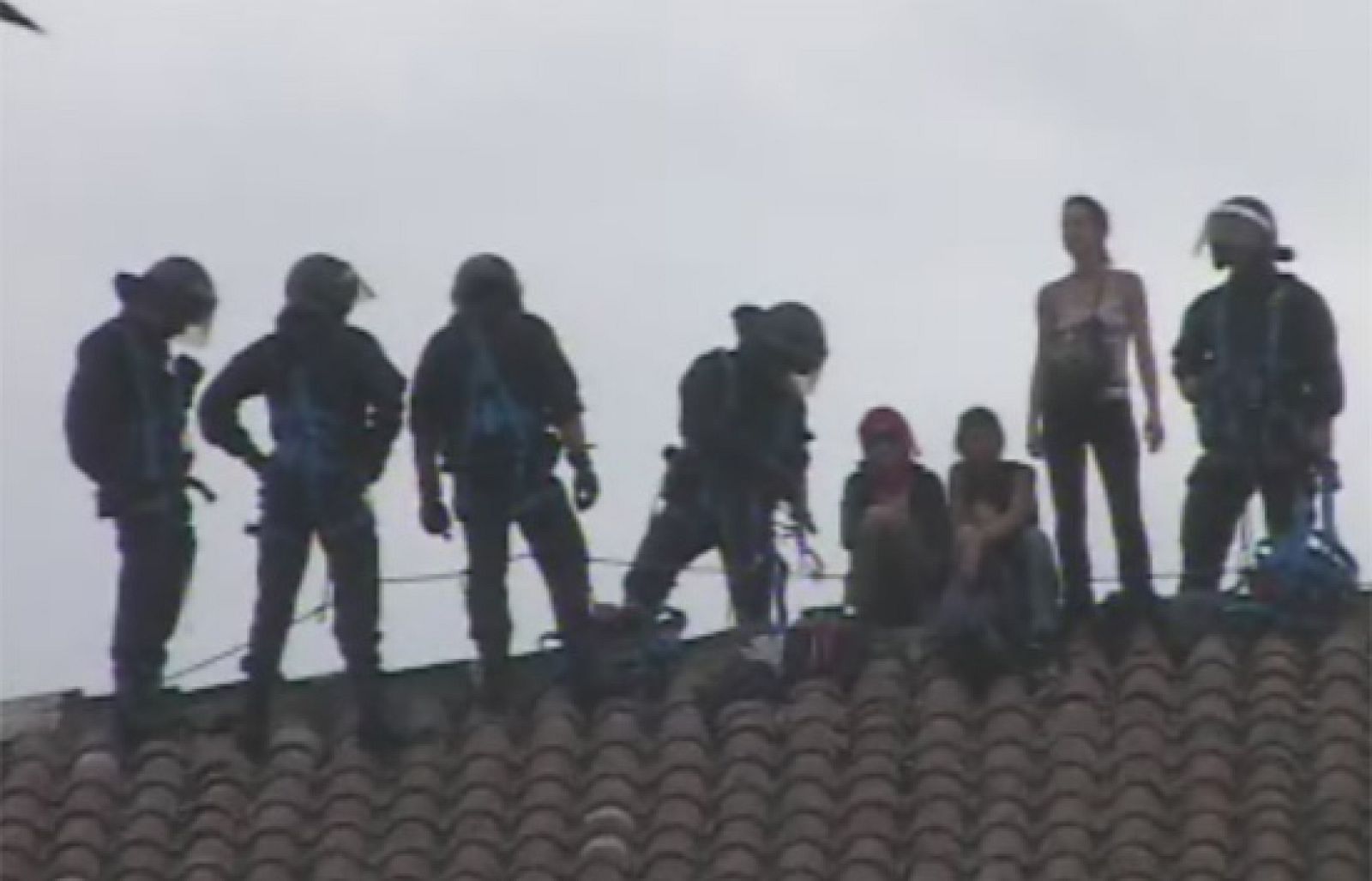 3 chicas okupas detenidas