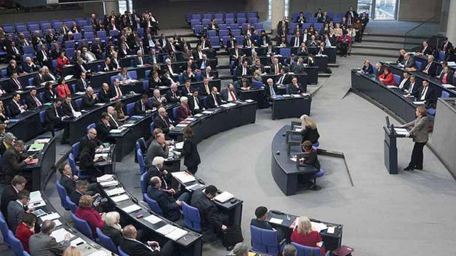 Informativo 24h: El Parlamento alemán debate el escándalo del espionaje de EE.UU.  | RTVE Play