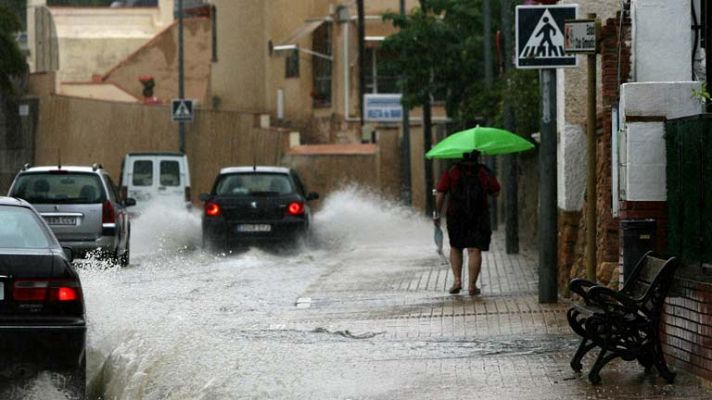 Lluvias y vientos fuertes en el noreste y baja la cota de nieve