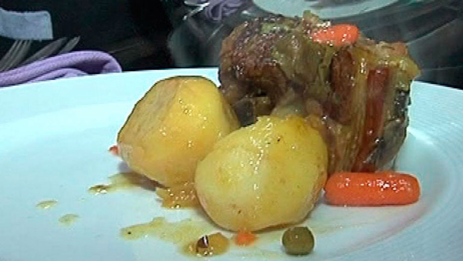 España Directo- Falda estofada con verduras y patatas