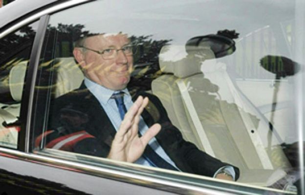  - Yves Leterme dimite