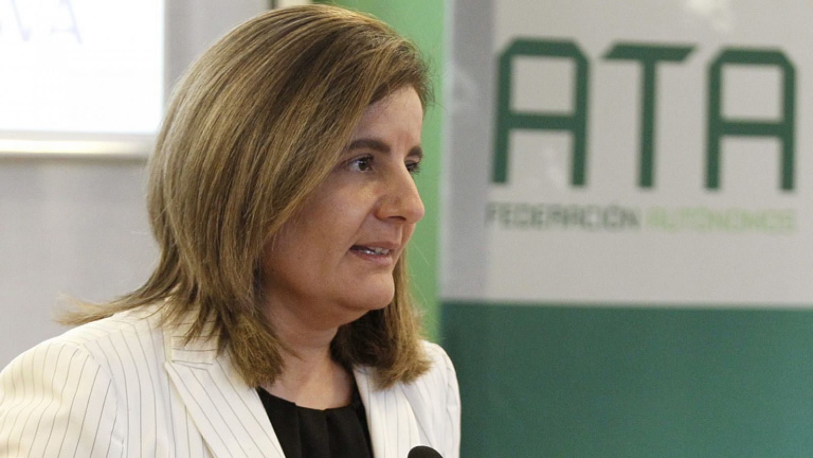 El Gobierno anuncia que elevará hasta el IPC más 0,5% la subida máxima de las pensiones