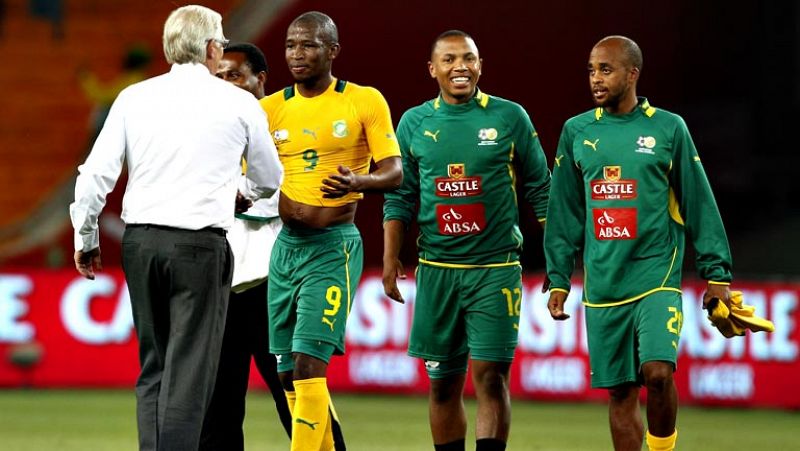 La FIFA ha anunciado que la victoria (1-0) de Sudáfrica sobre España este martes en el Soccer City de Johannesburgo no tendrá validez en el ranking mundial ni podrá ser considerado un resultado oficial, ya que no se cumplieron las normas establecidas