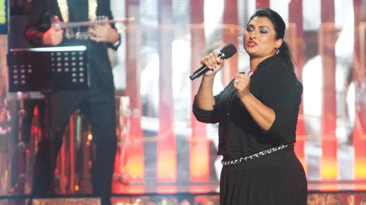 Uno de Los Nuestros - "Mueve tus caderas"