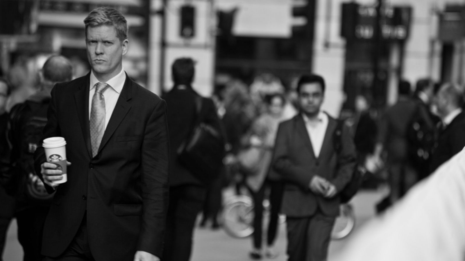 En Portada - Los latidos del dinero - Avance | Ver