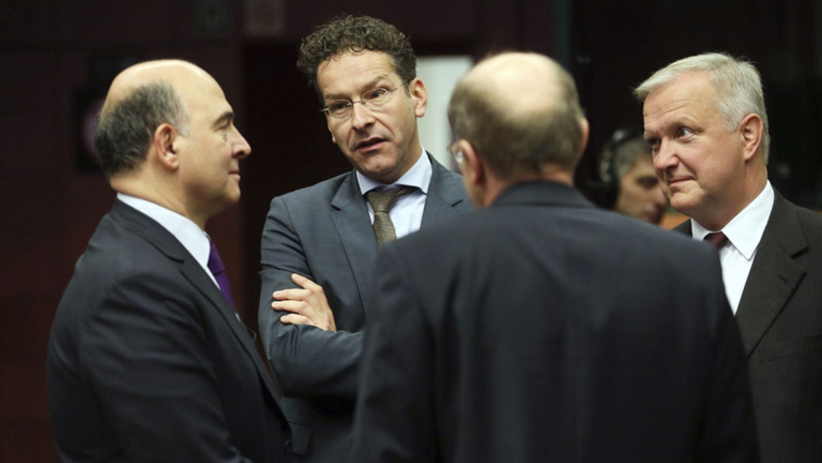 Telediario 1: El Eurogrupo anuncia una "segunda ronda" de la reforma laboral en España | RTVE Play