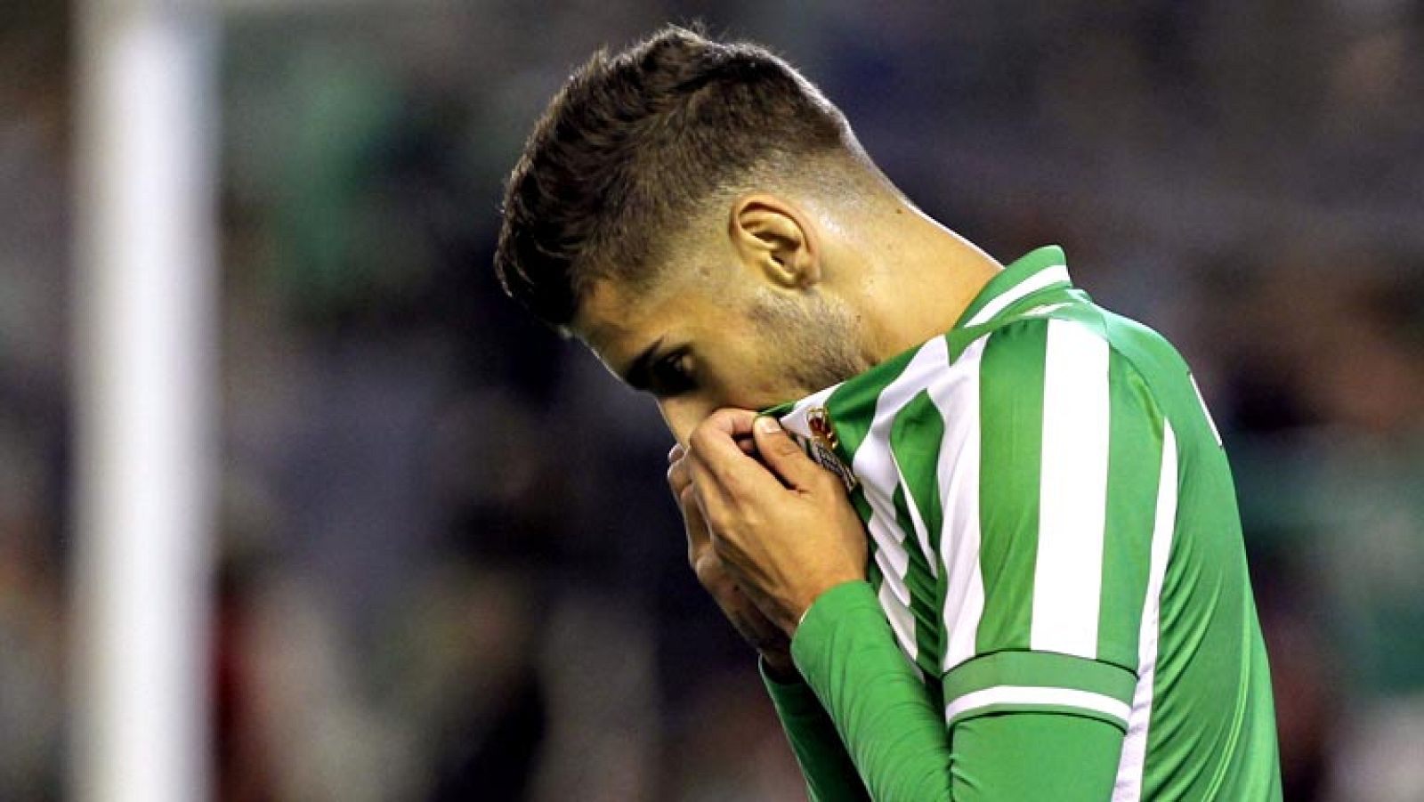 La 14ª jornada nos trae el derby más pasional de la Liga, el Sevilla-Betis. Unos miran a Europa, los otros quieren salir del descenso pero da igual, el derby es otra cosa y sobre todo es ese partido con el que sueña todo futbolista.