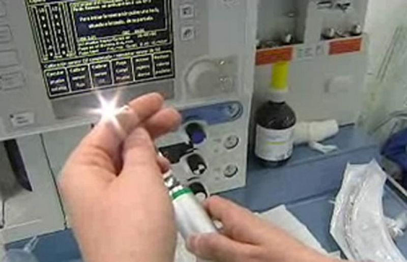 Se extirpa la vesícula a través del ombligo - Ciencia y tecnología en Rtve.es | Ver