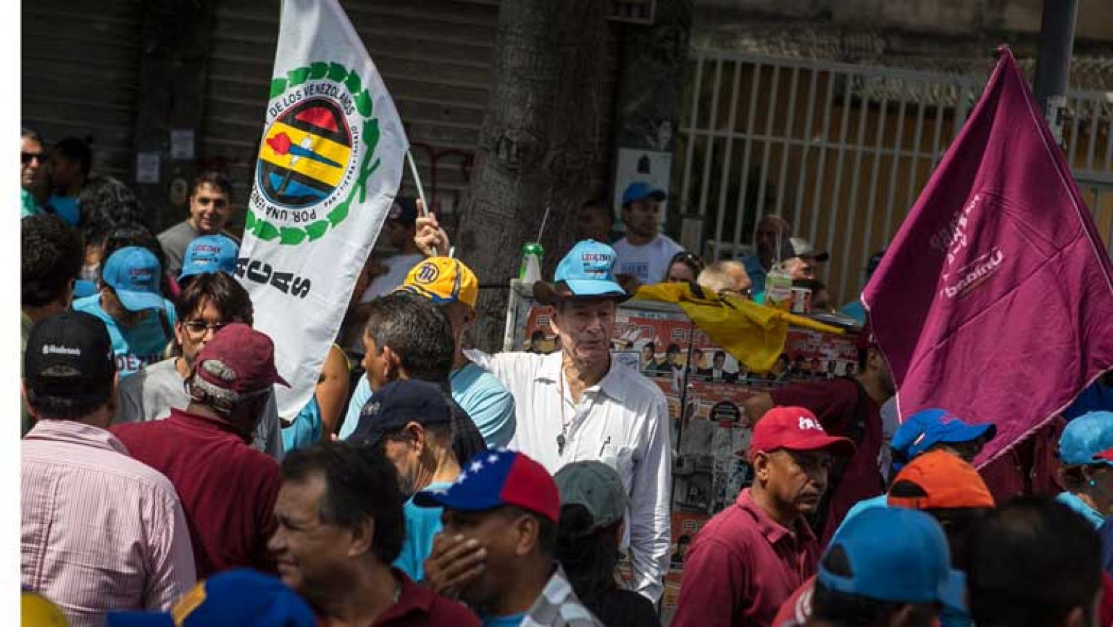 Telediario 1: Protestas en Venezuela | RTVE Play