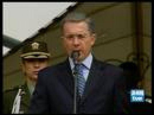  - Se usó el distintivo de Cruz Roja