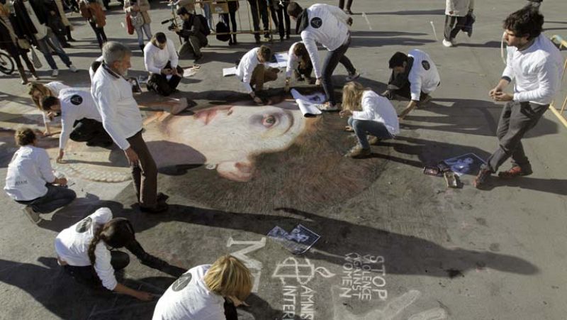 Se celebra el Día Internacional contra la Violencia de Género con el lema: "Hay salida" 